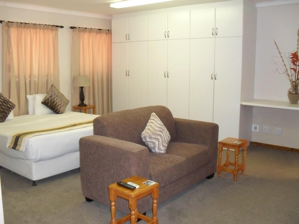 8 Royal Palm B&B Umhlanga Ruang foto